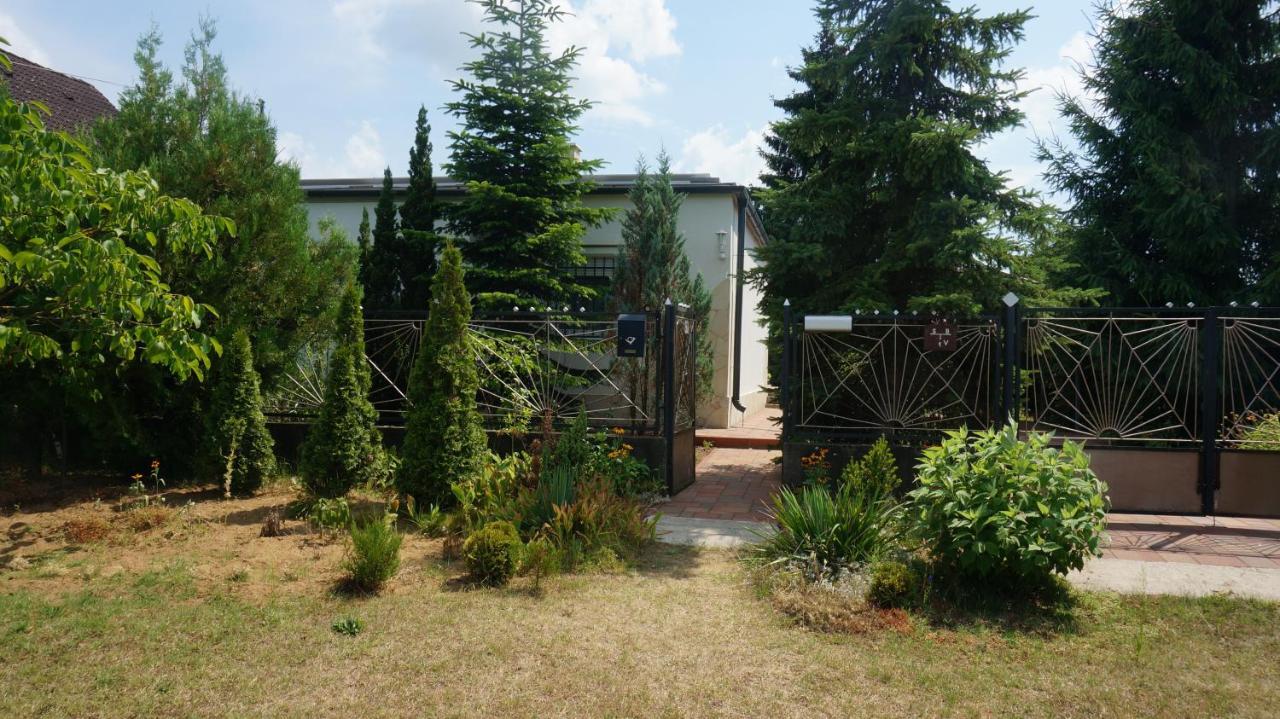 Sunny Apartman Nyíregyháza Exteriér fotografie